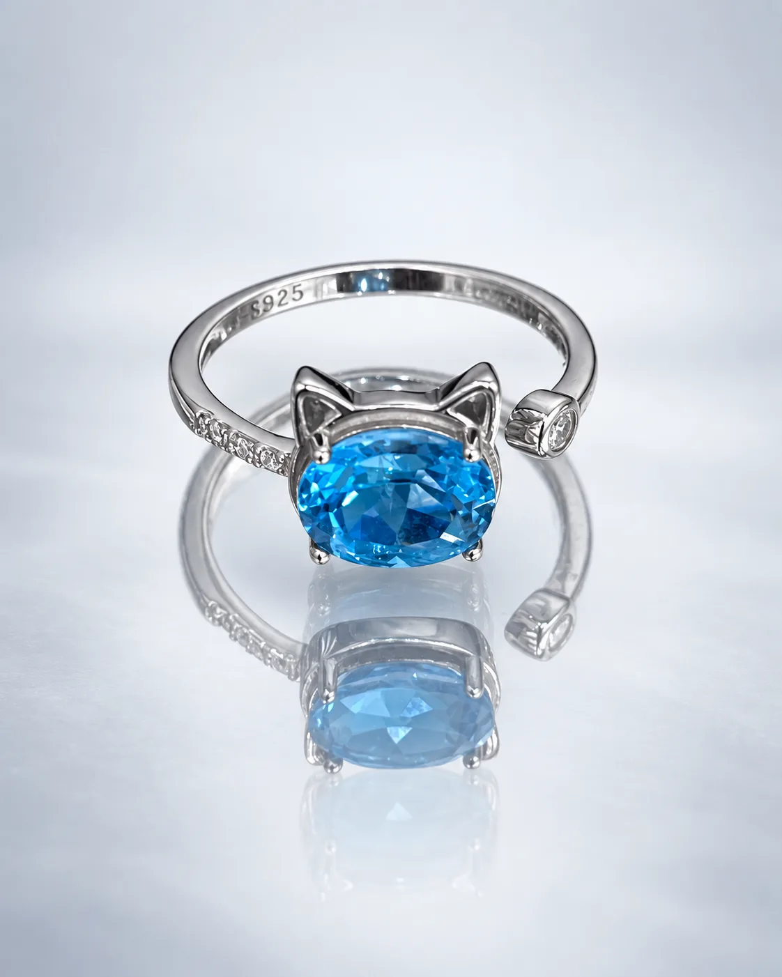 Nhẫn Topaz