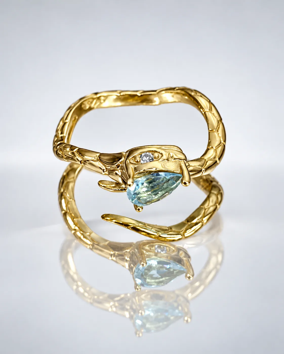 Nhẫn Topaz
